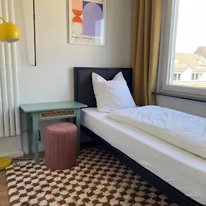 https://weltempfanger-hostel.topcolognehotels.com